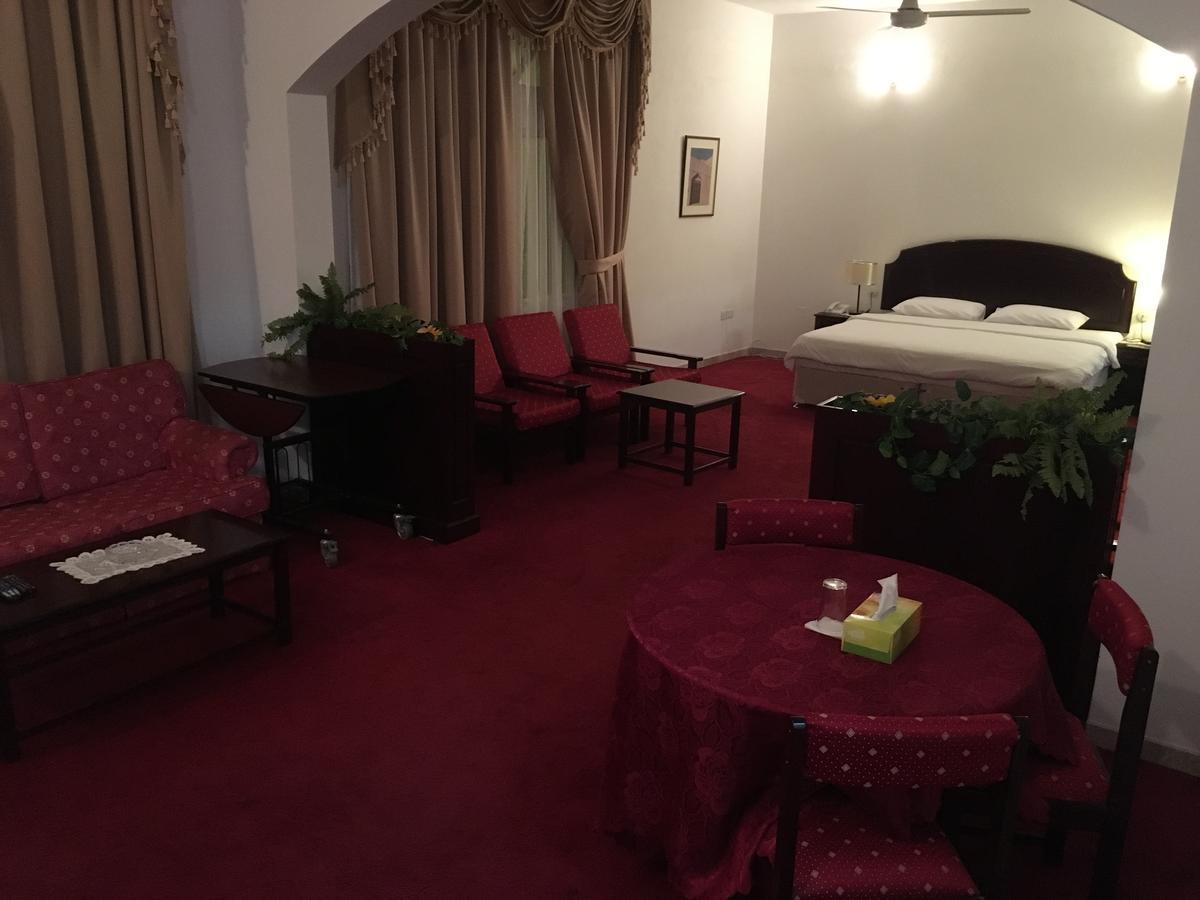 Ibri Oasis Hotel Ibra Экстерьер фото