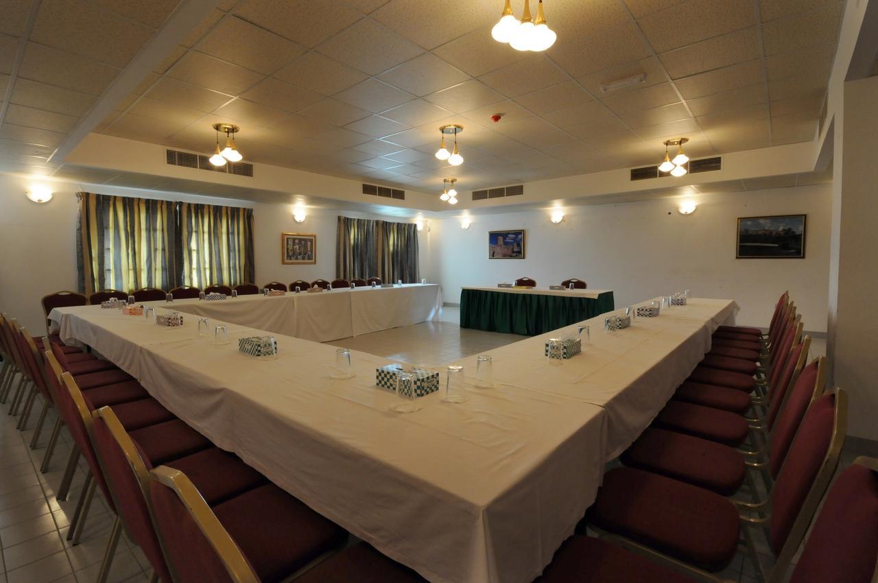 Ibri Oasis Hotel Ibra Экстерьер фото
